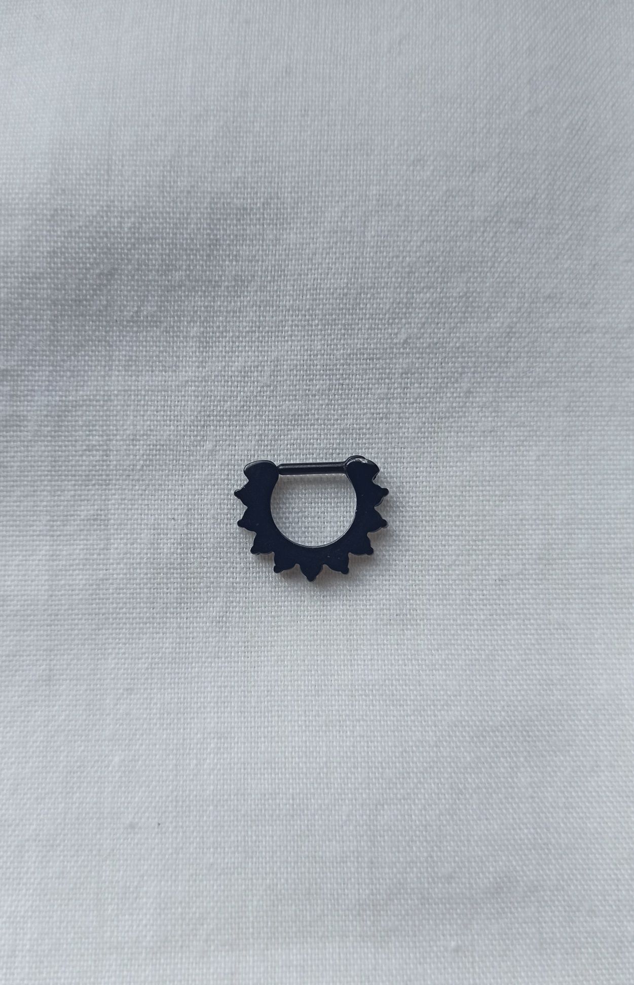 Septum clicker preto com pedrinhas - Crazy Factory