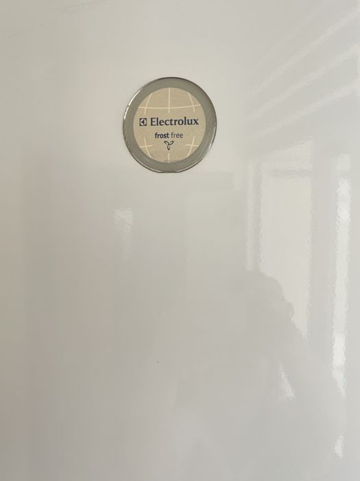 Холодильник Electrolux