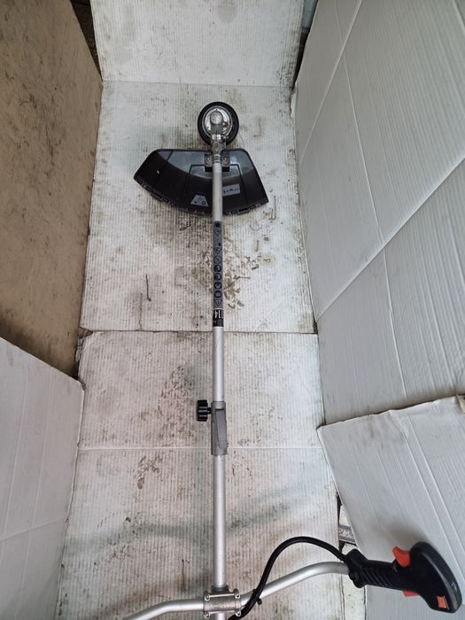 Kosa spalinowa GARDENER BMS 4326-31 , 1,7 KM z Niemiec
Moc:  1,7