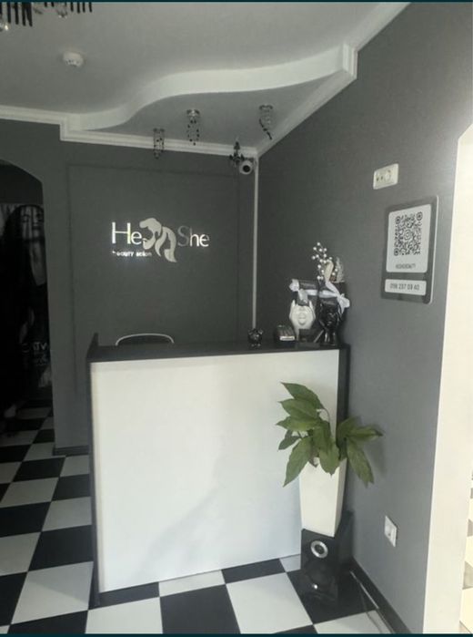 Сдам перукарське крісло м.Харківська