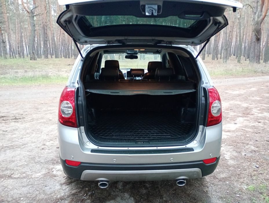 Chevrolet Captiva C100 2.0D