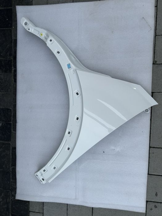 Крило Ioniq 5 Hyundai SAW