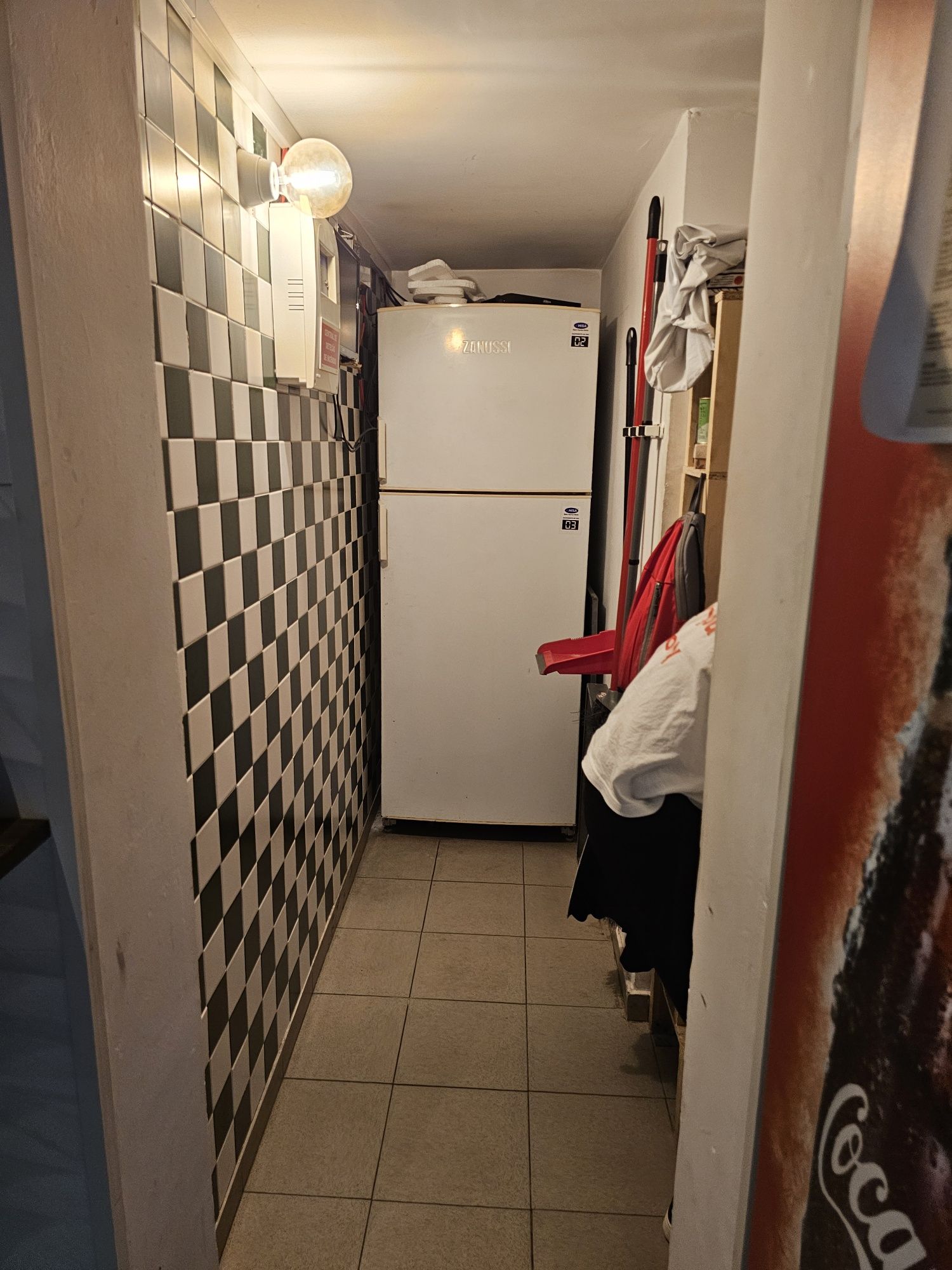 Trespasse Pizzaria remodelada em funcionamento