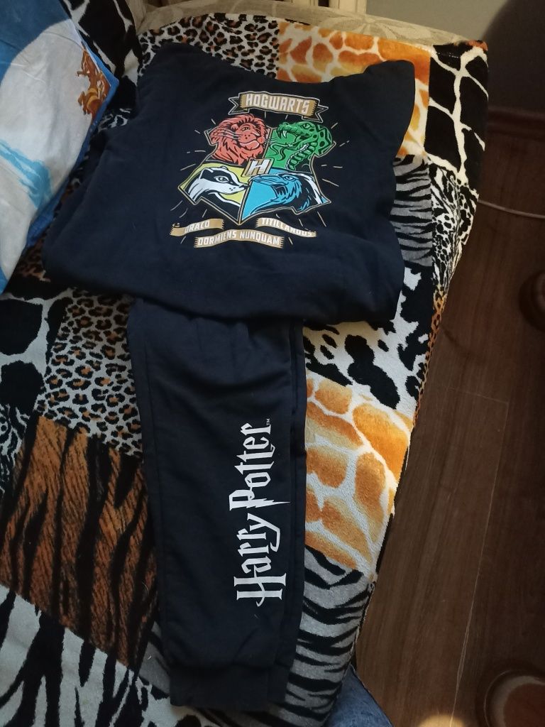 Sprzedam dres dla chłopca