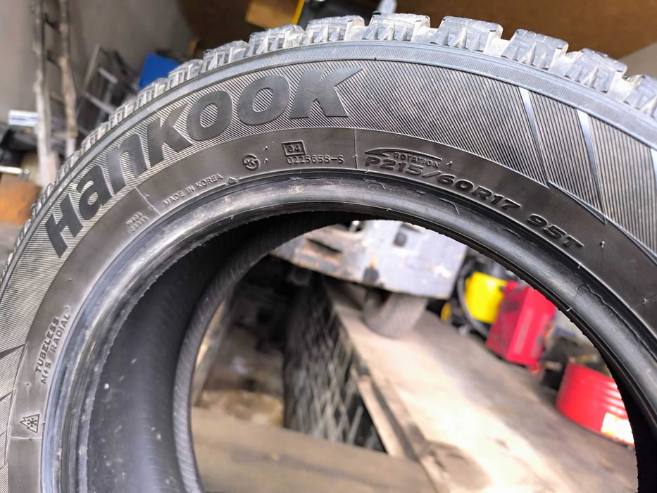 Зимова гума Hankook 215*60*17
