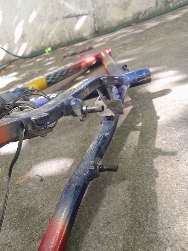 Рама велосипеда Kalkhoff під 26 колеса, алюмінієва