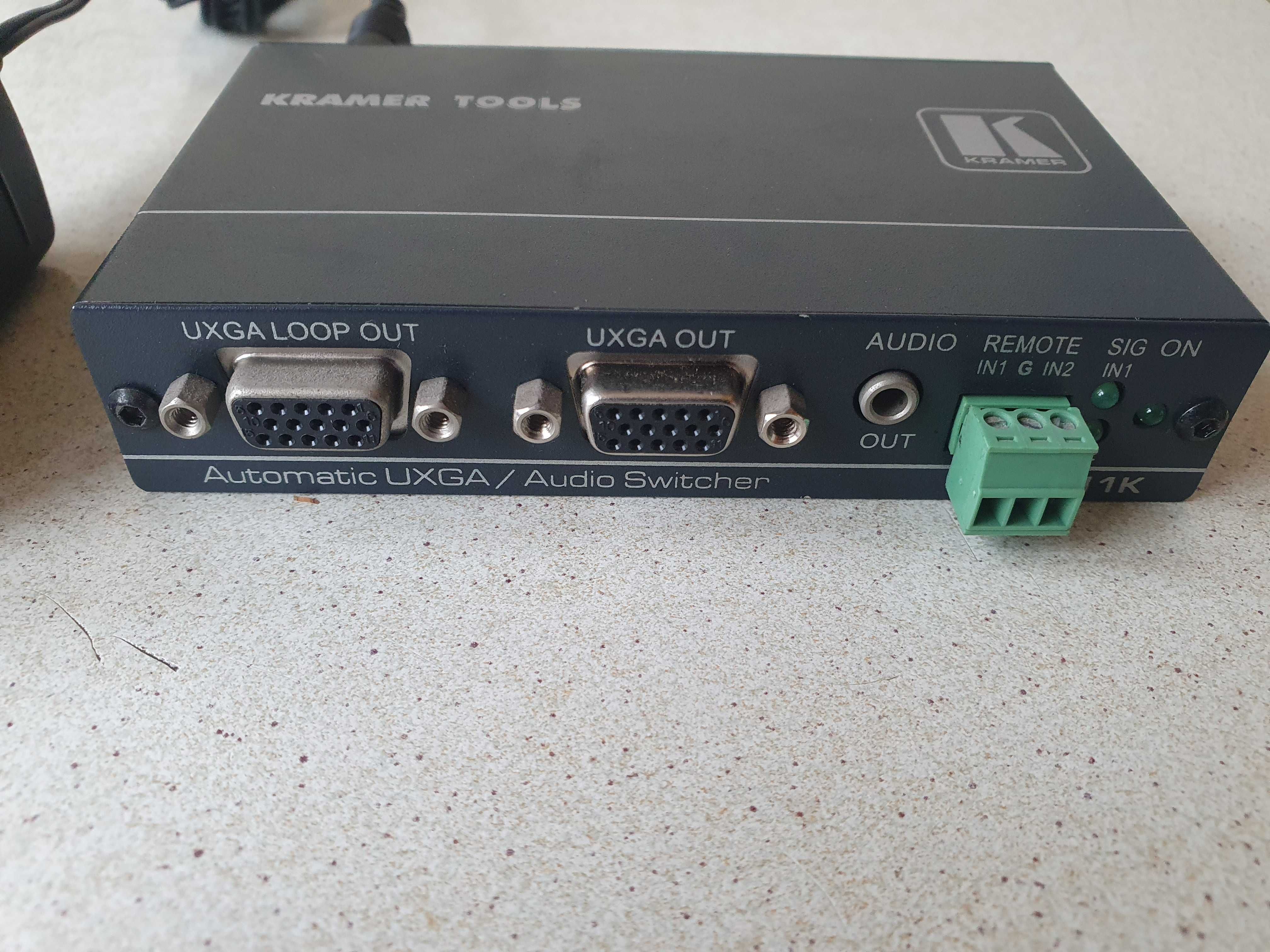 Kramer VP-211K Przełącznik automatyczny VGA 2×1