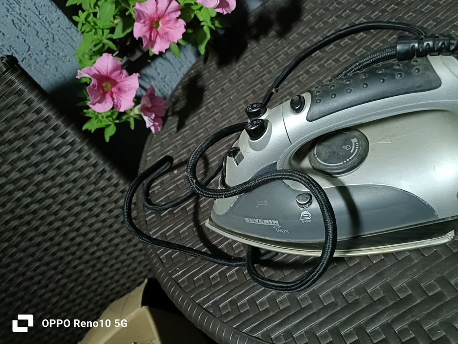 Продам Німнцьку праску Severin