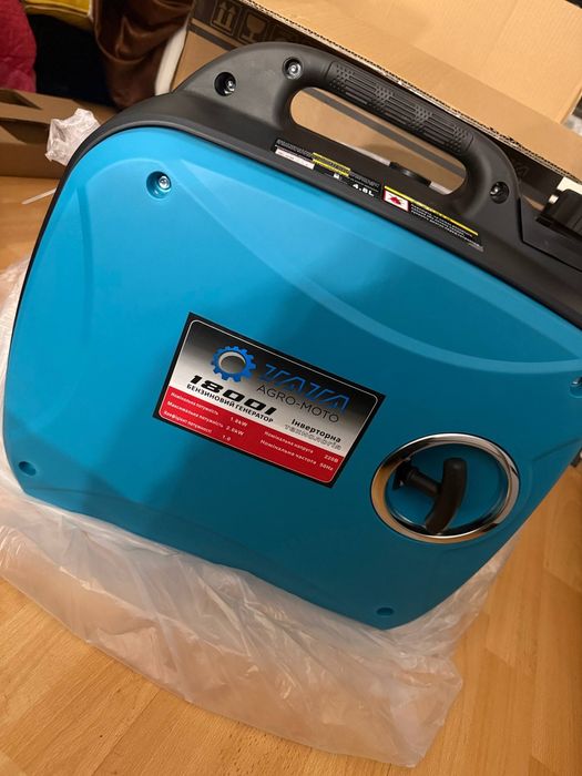 Генератор інверторний бензин USB порт 1800I (1.8KW/2.0KW) двигун 148F