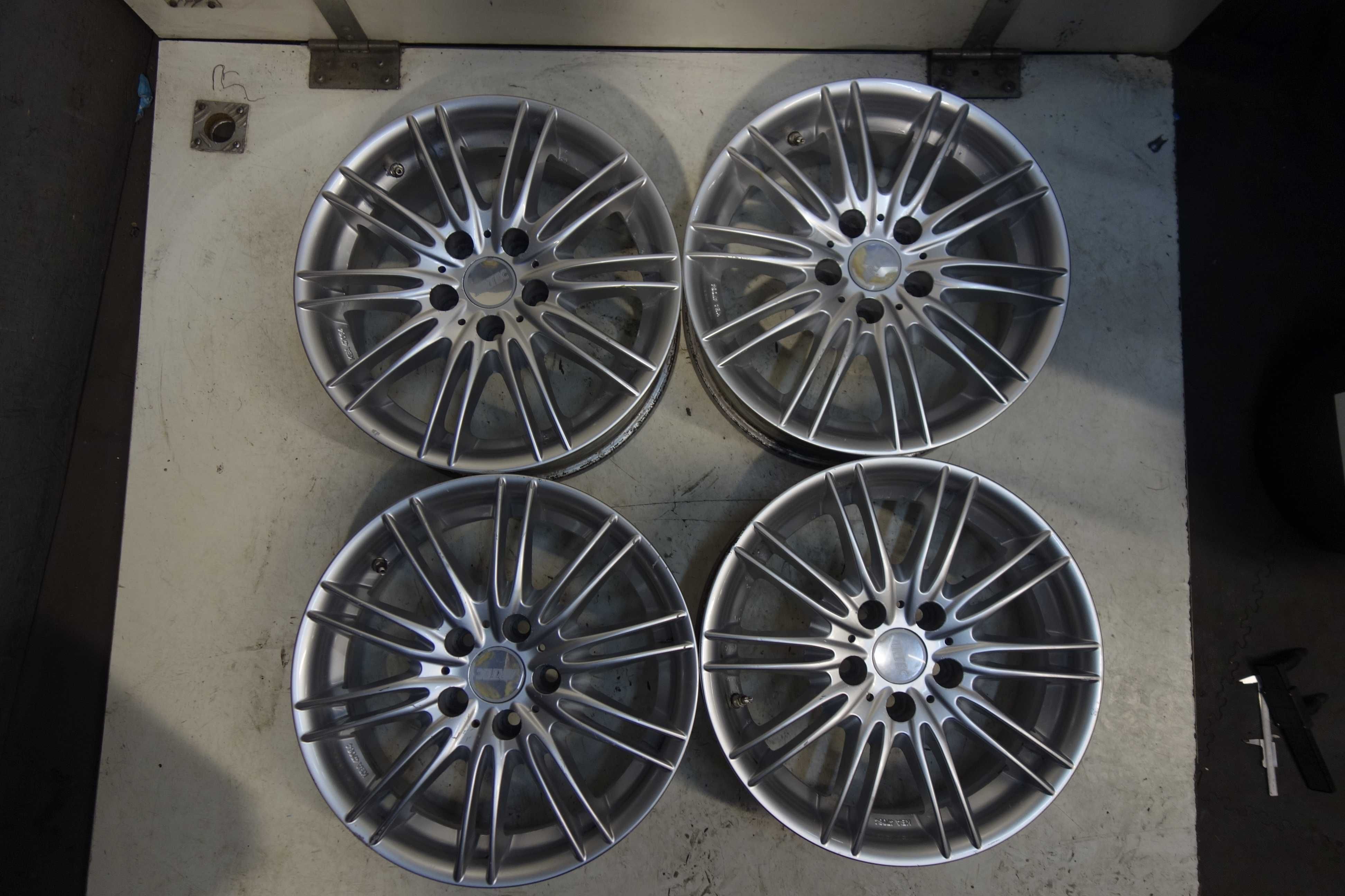 Alufelgi ARTEC 16" 5x108 Ford Volvo Peugeot Srebrne 684