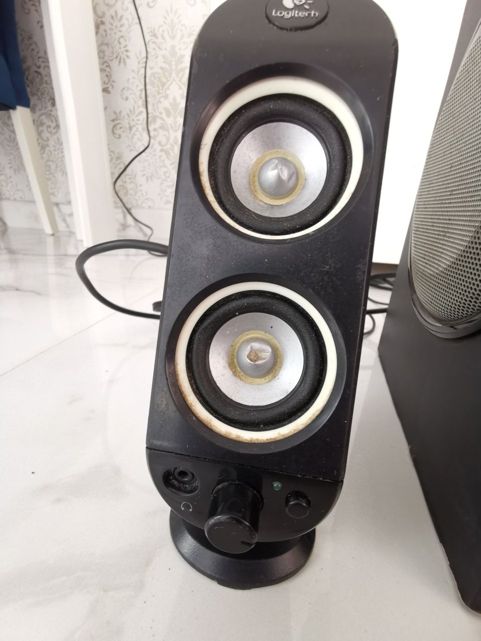 Sistema de som Logitech