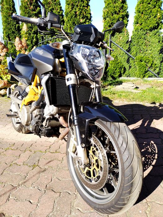 Aprilia Shiver 750
