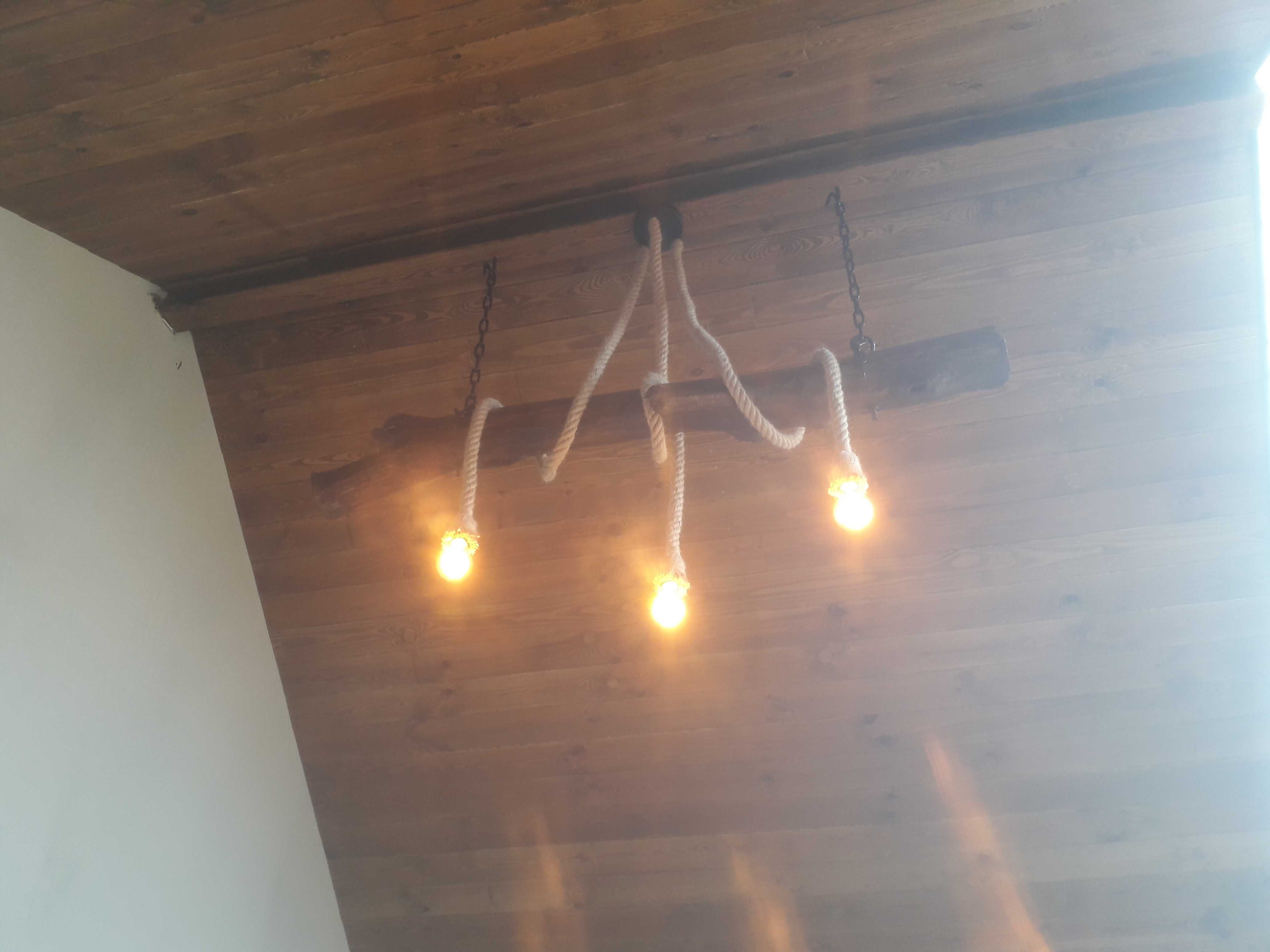 Lampa tarasowa rustykalna drewno