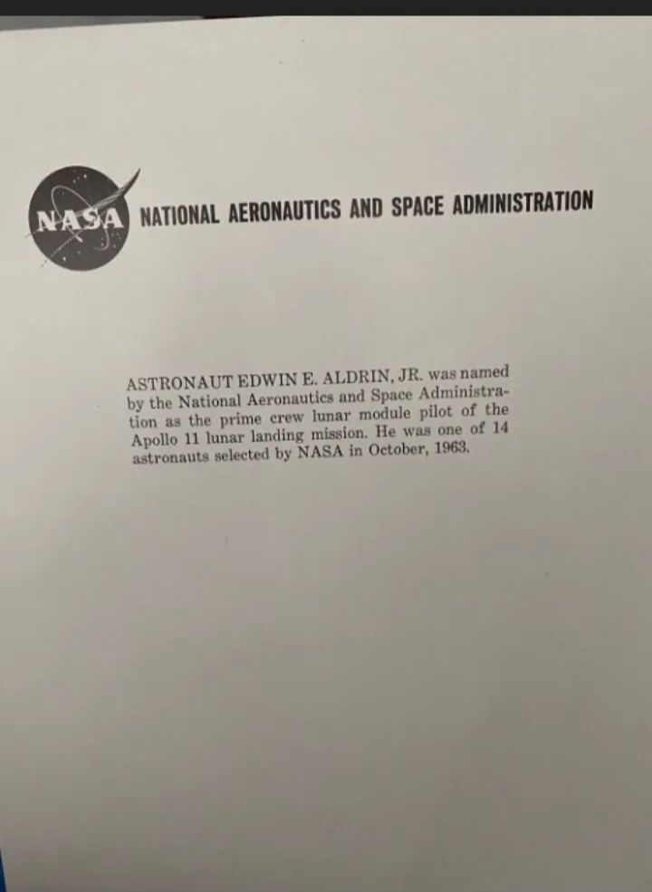 Autograf , podpis Apollo 11 NASA astronauta Buzz Aldrin litografia