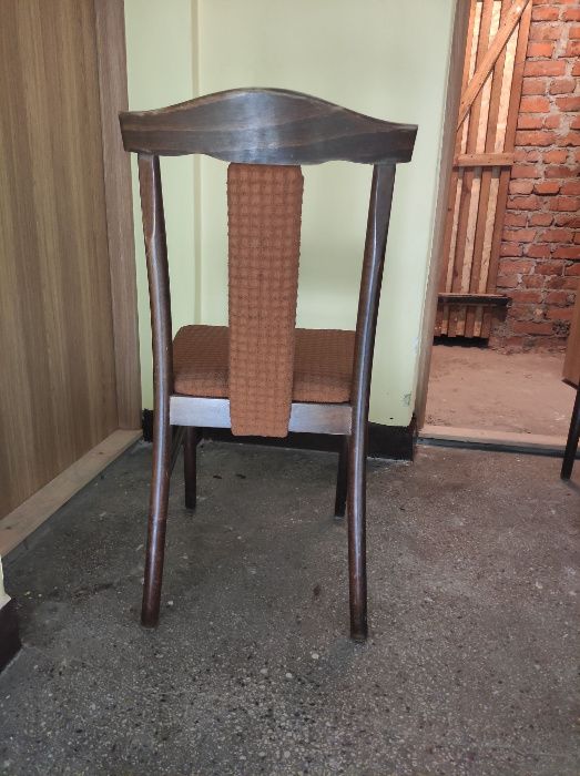 4 krzesła z okresu PRL