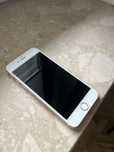 Iphone 6 na 64 GB w idealnym stanie kabel w zestawie