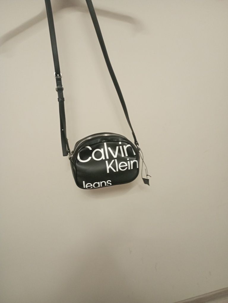 Nowa torebka Calvin Klein