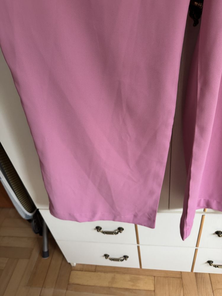 Garnitur damski elegancki różowy oversize szerokie spodnie S