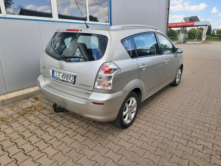 Ładny stan 2.2 diesel klimatyzacja ważne opłaty