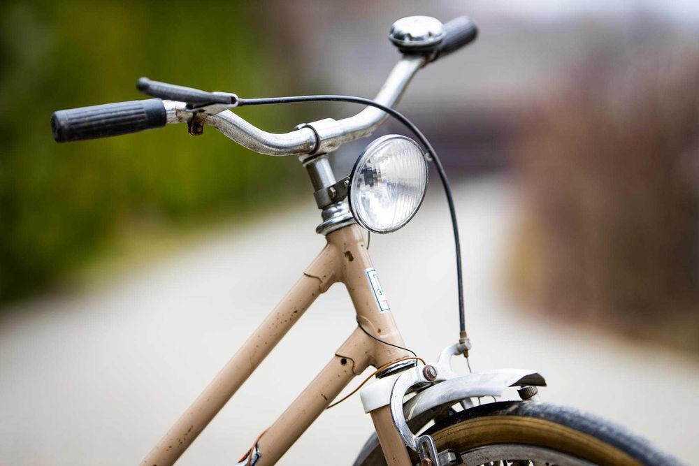 Zabytkowy rower Uniwersal polski damka vinrage retro