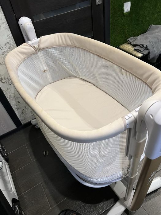 Детская колыбель, кроватка, манеж, люлька электрическая NOA EL CAMINO
