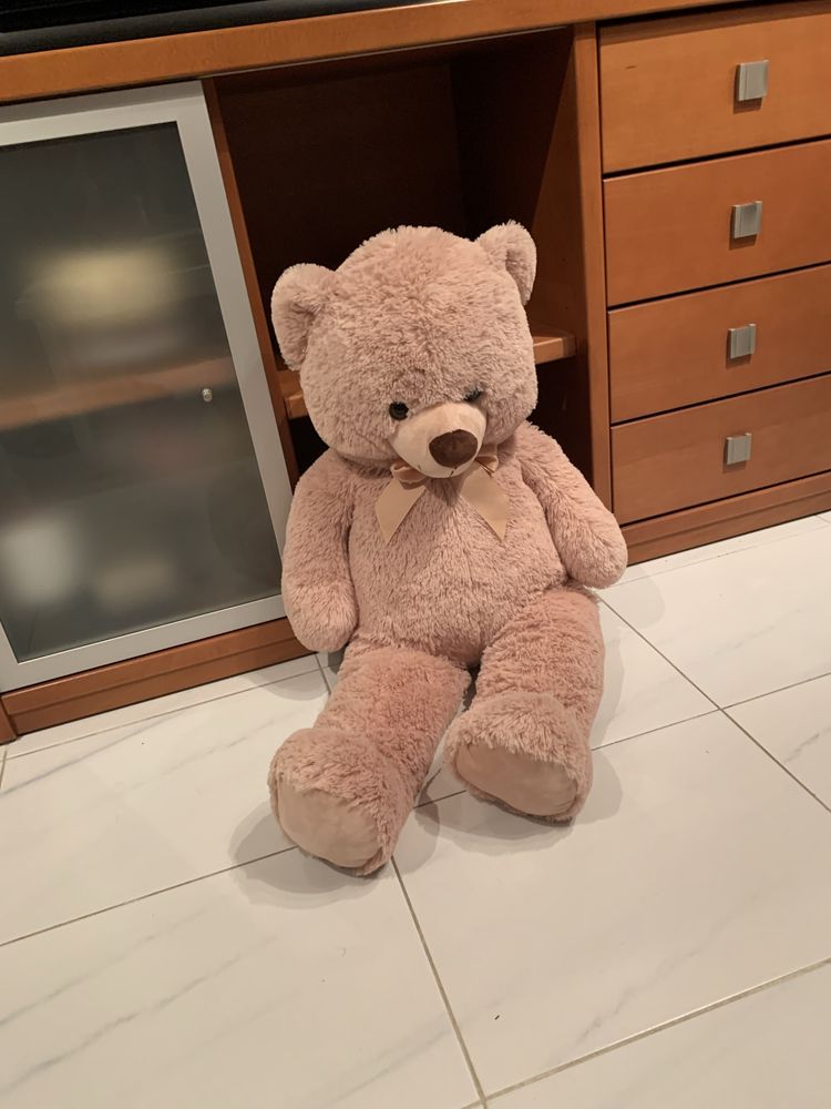 Urso de peluche grande