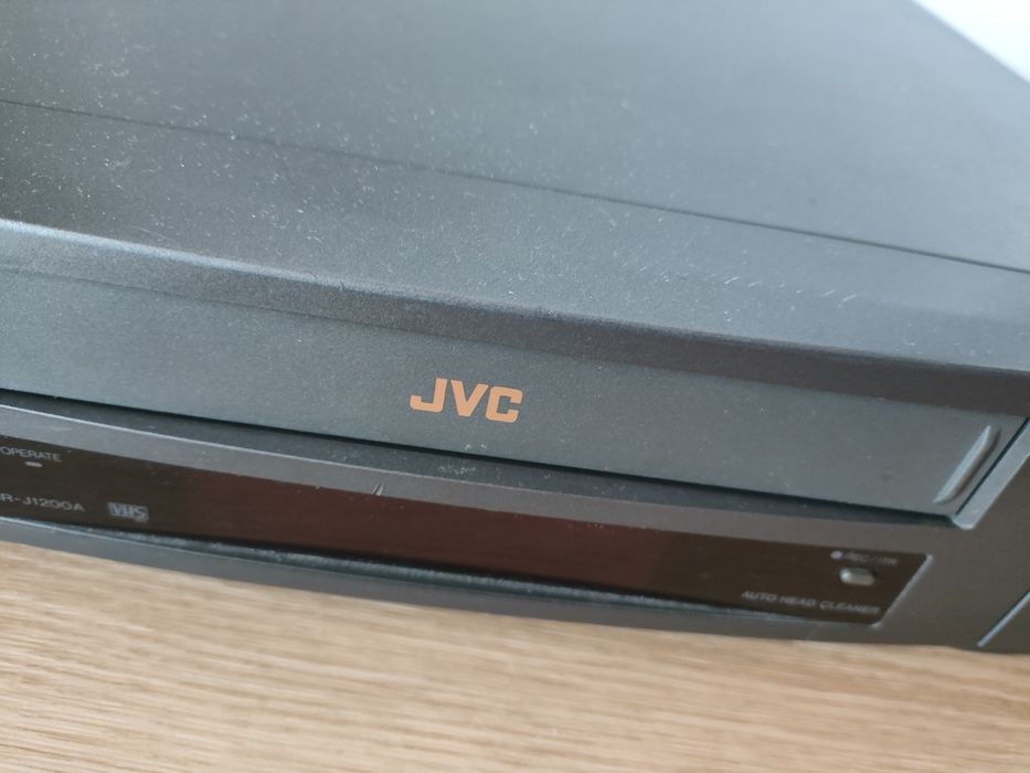 Magnetowid JVC HR-J1200A sprawny