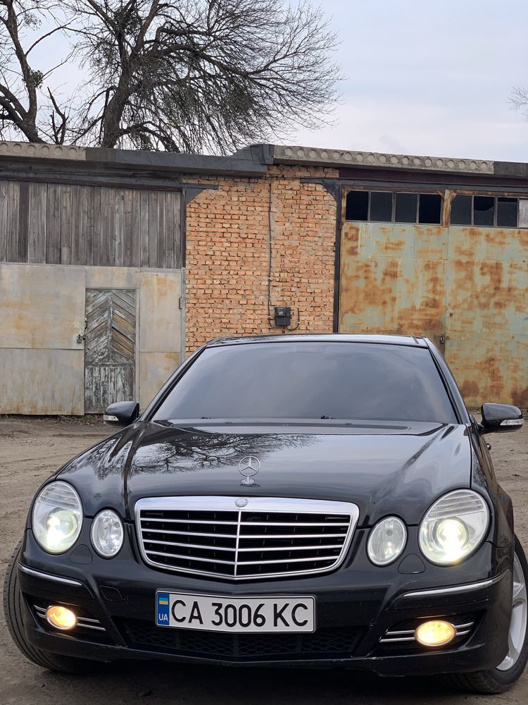 Продам Mercedes-Benz w211 e320