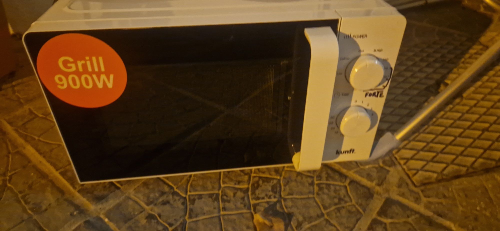Micro ondas semi novo