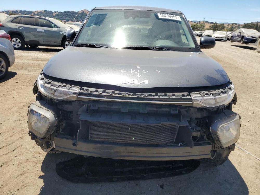 2022 Kia Soul LX ___