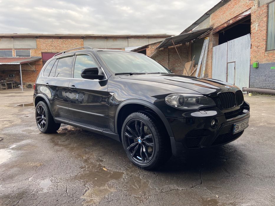 BMW X5 / Рік випуску 2010.