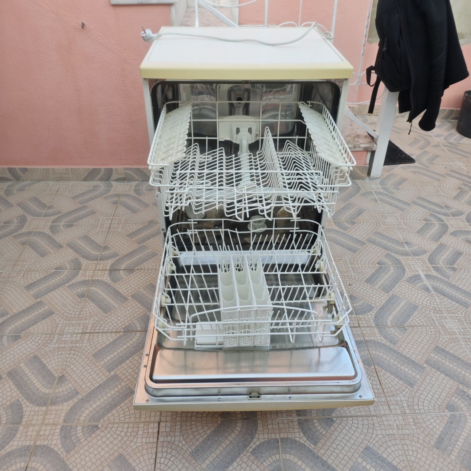 Máquina de lavar loiça
