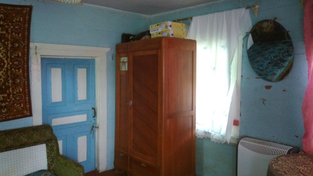 Продам будинок в центрі села Жукин, 35 км від Києва