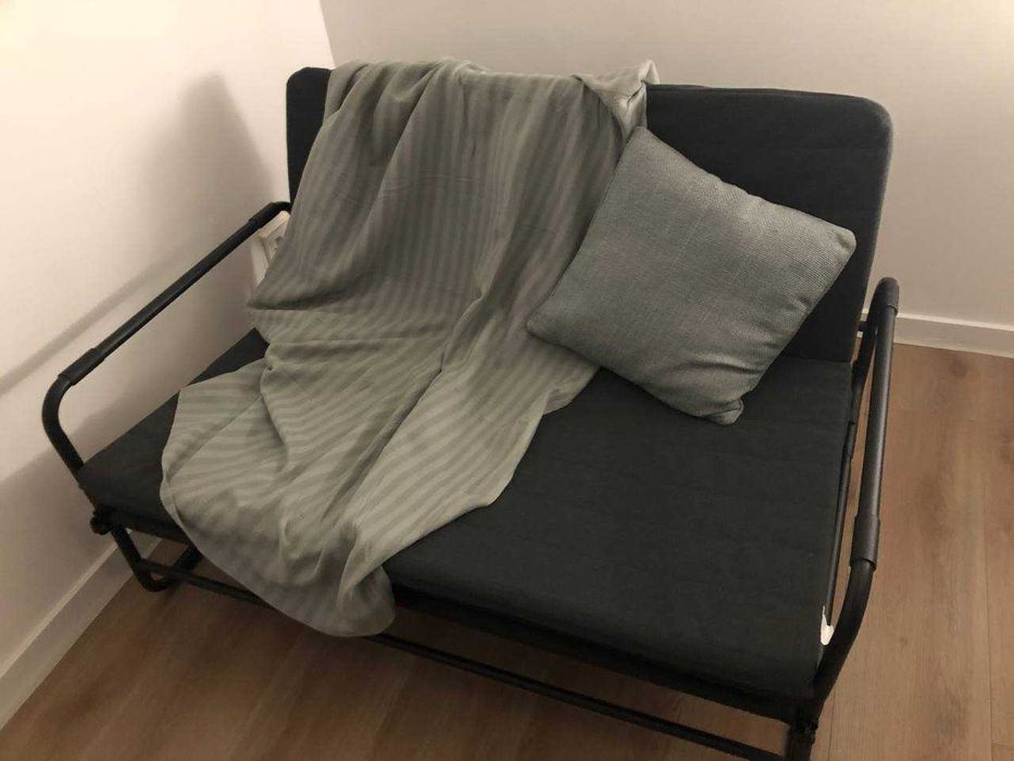 Sofá-cama, cinza esc/preto bom estado