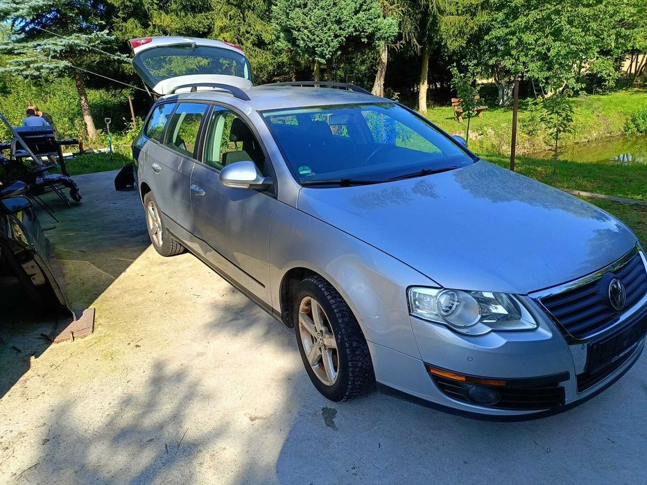 maska przód VW PASSAT B6 kombi LA7W