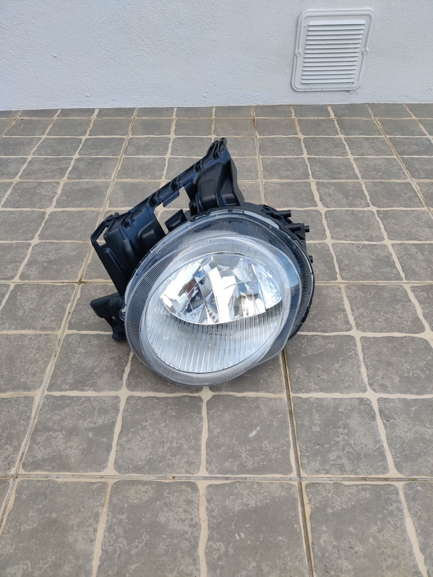 Farol Principal Nissan Juke Novo