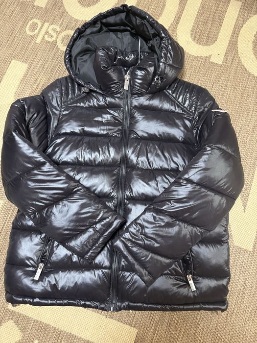 Курточка Guess  розмір М