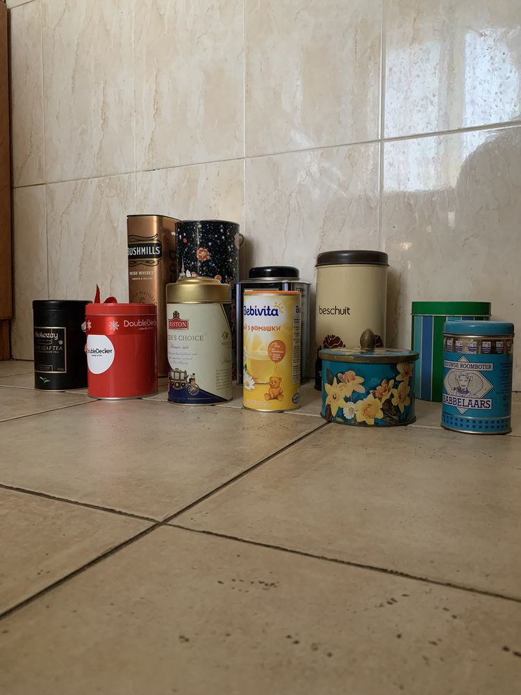 Жестяные баночки, банки для сыпучих. Баночки для рукоделия