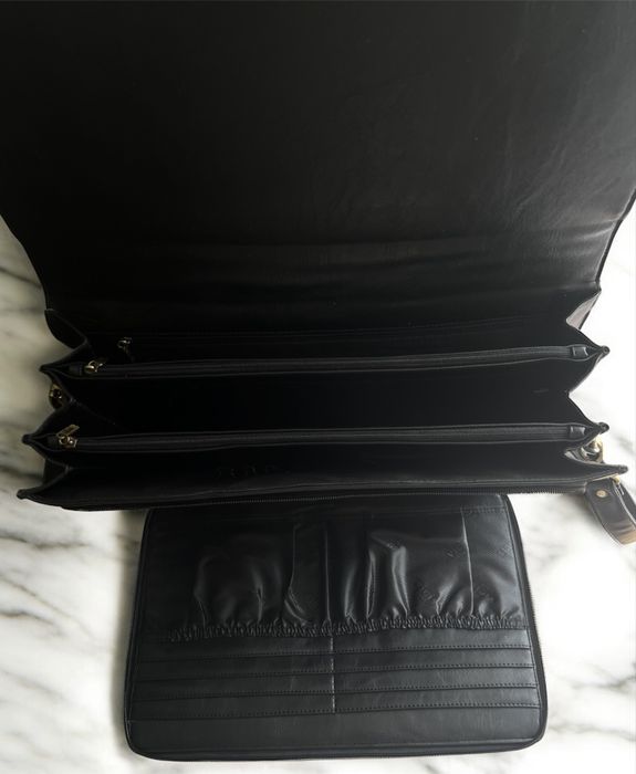 Портфель-дипломат чоловіча з натуральної шкіри