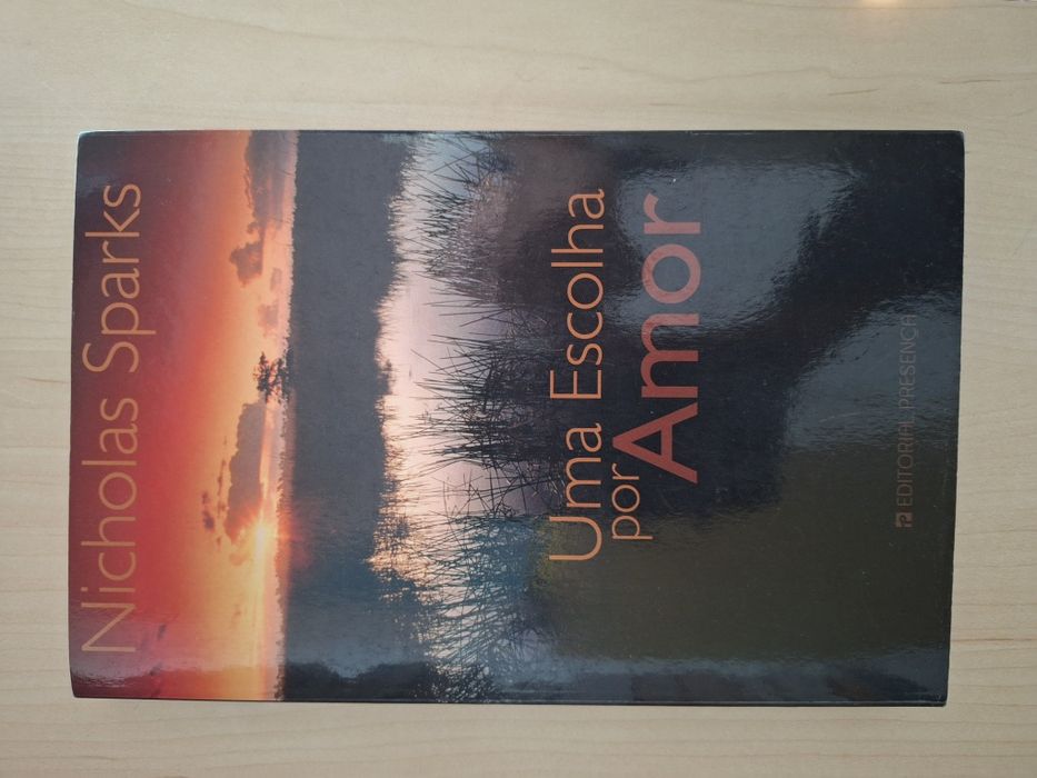 Livro Uma escolha por amor Nicholas Sparks
