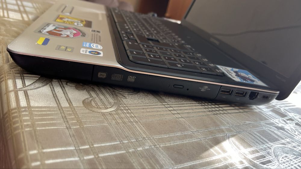 Ноутбук Compaq (15.6ʼ, Win7, 3 ГБ ОЗУ, 2 ядра)