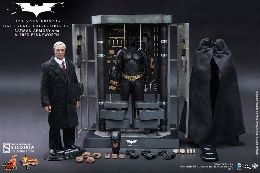 Hot Toys Batman Armory with Alfred Pennyworth MMS 235 Skala 1/6