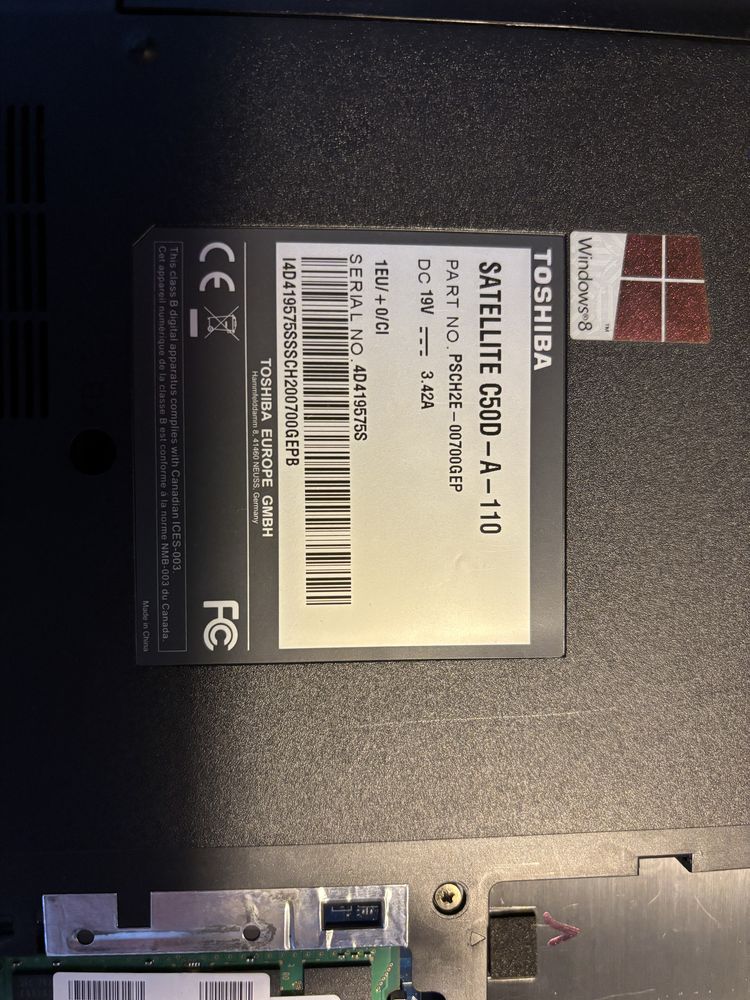 Portátil Satelite C50D-A-110 para peças