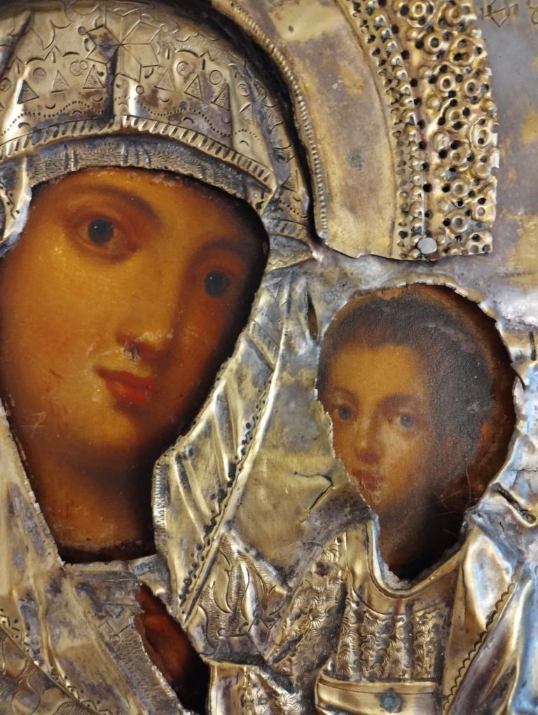 Старинная икона Иверской Божией матери 19 век