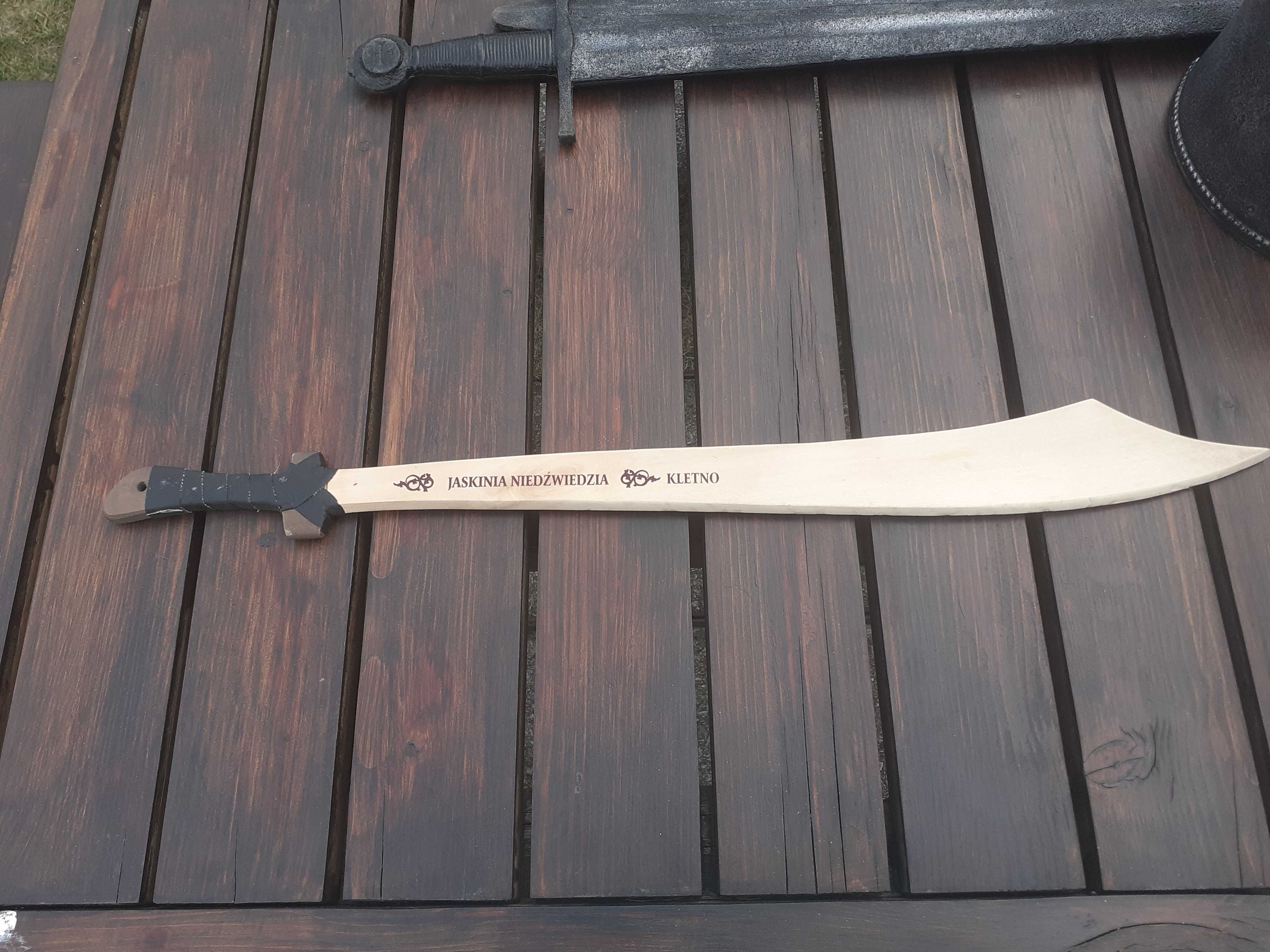 miecz drewniany dla dziecka