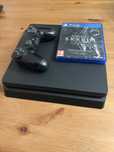 PS4 Slime 500GB + kontroler + gra skyrim
