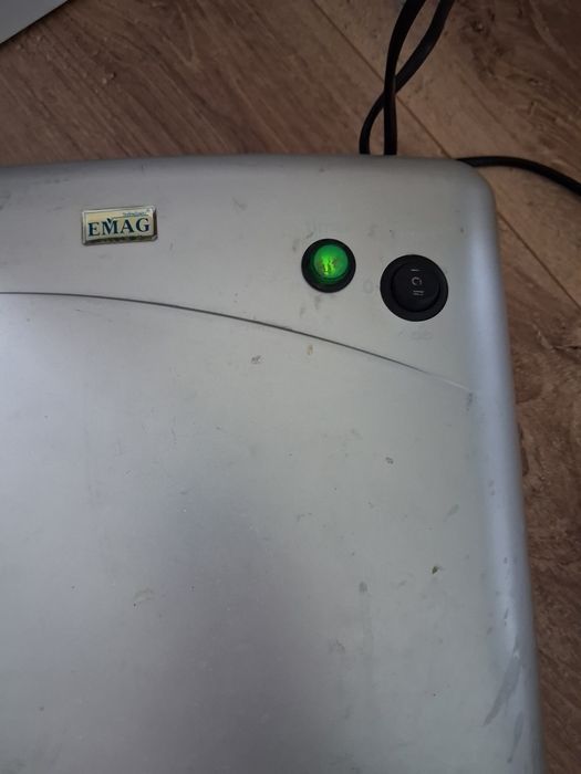 Lampa UV do paznokci