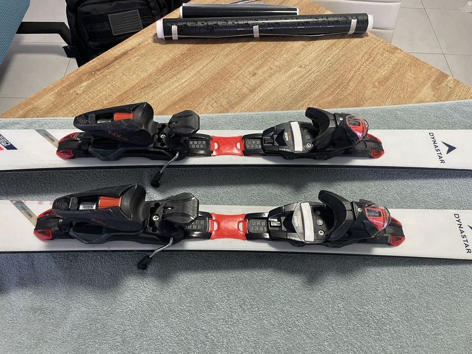 Esquis Dynastar 4x4 85 ano 2021