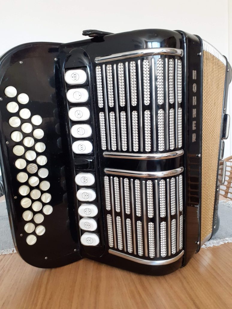 Akordeon Hohner Ouverture V