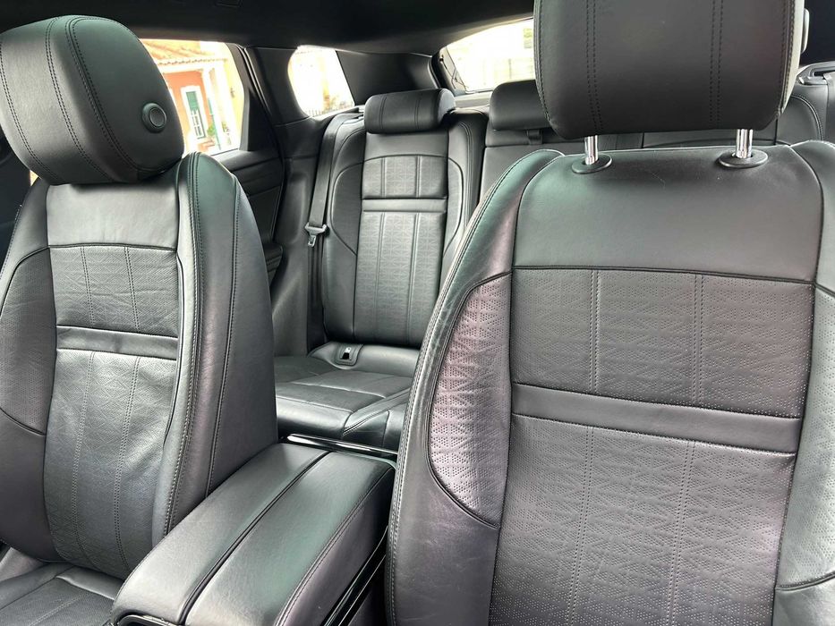 Land Rover Range Rover 
Evoque II D180 HSE R-Dynamic